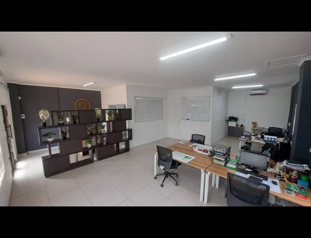83M² OFFICE TO LET IN RICHARDS BAY CENTRAL